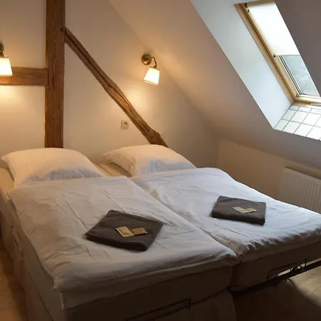 Couette-café Dom Pod Twierdza 3*