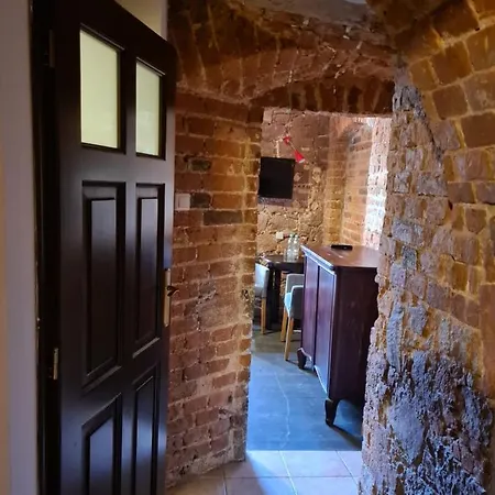 Dom Pod Twierdza Bed & Breakfast Srebrna Góra