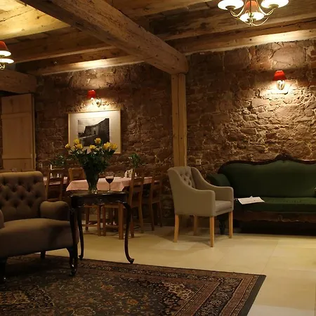 Dom Pod Twierdza Couette-café Srebrna Góra