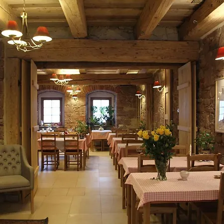 Dom Pod Twierdza Bed & Breakfast