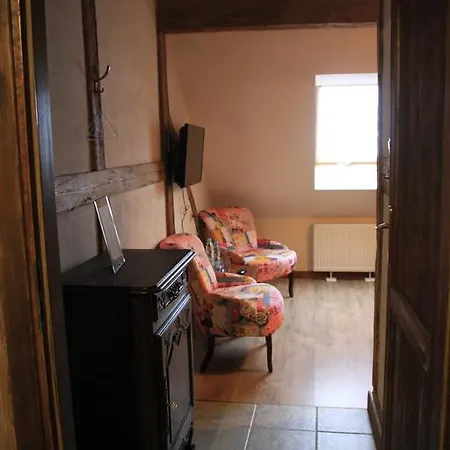 Dom Pod Twierdza Bed & Breakfast 3*