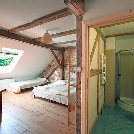 Dom Pod Twierdza Bed & Breakfast Srebrna Góra