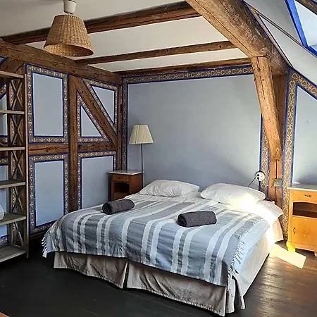 Dom Pod Twierdza Bed & Breakfast 3*