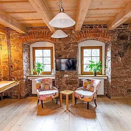 Dom Pod Twierdza Bed & Breakfast 3*