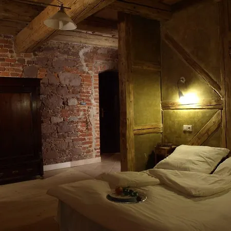 Couette-café Dom Pod Twierdza 3*